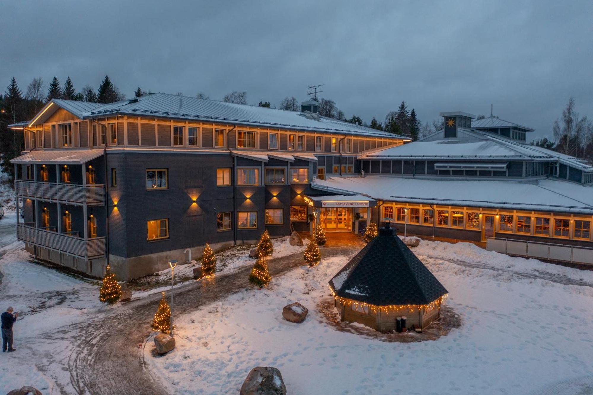Matarengi Lodge Overtornea Екстериор снимка